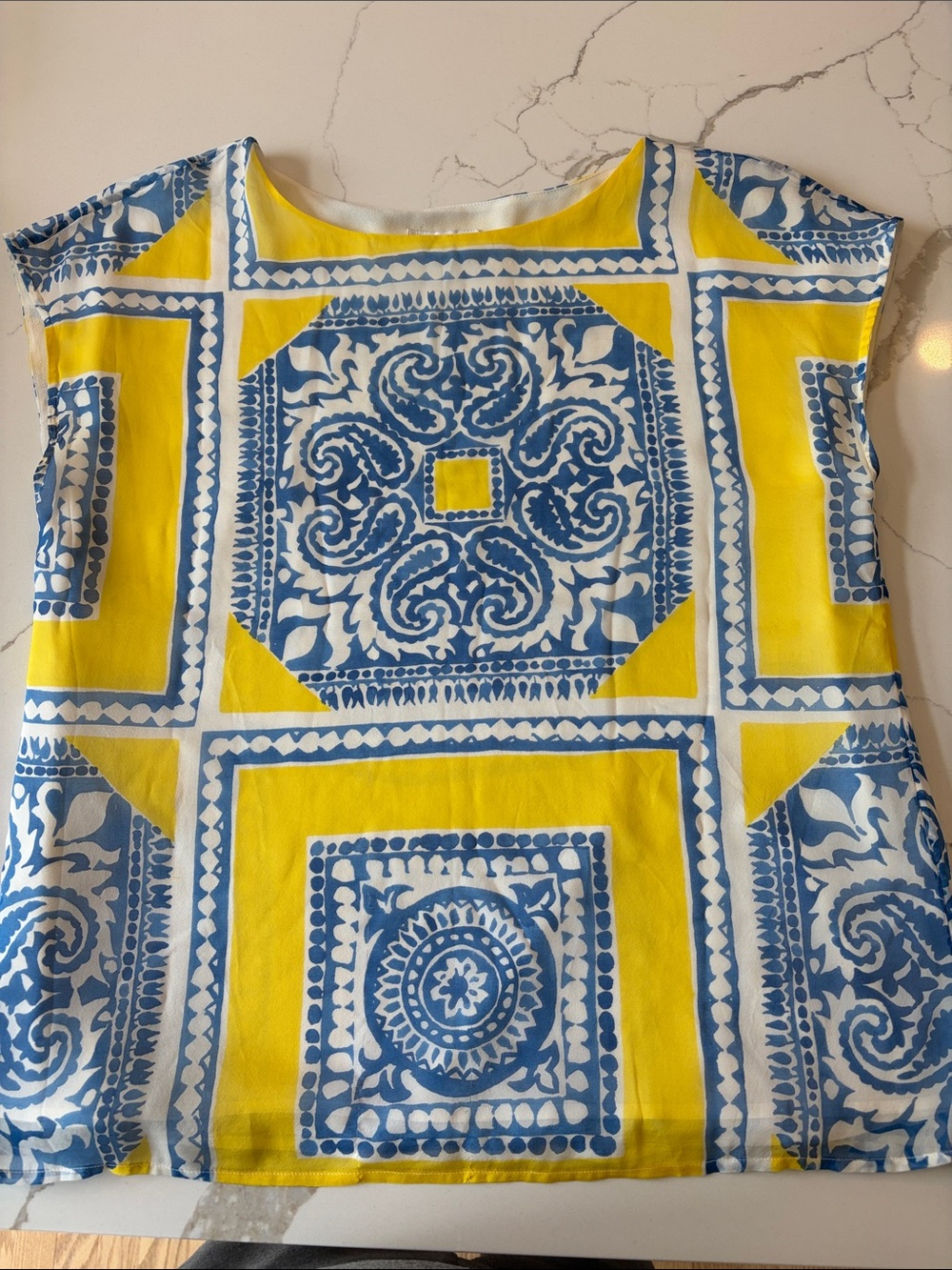 Vineyard Vines Blue and Yellow Patterned Silk Top MEDIUM